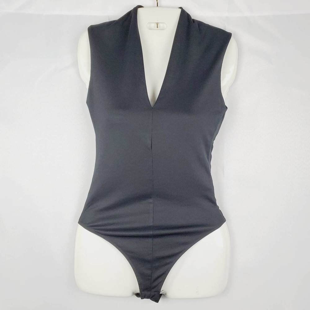 Zara Woman Black Sleeveless Deep V-Neck Bodysuit Top S Minimalist Basic Edgy